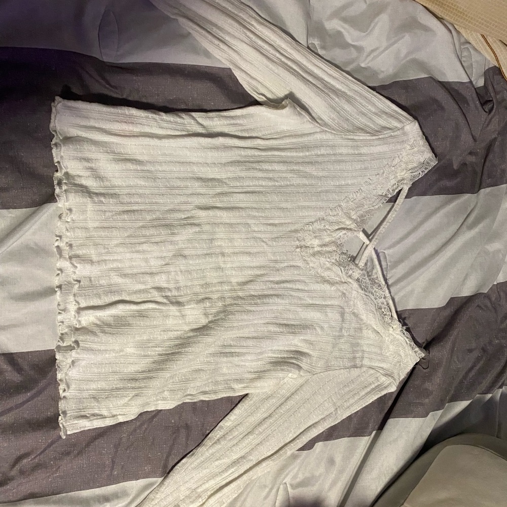 White short/long sleeve top with lacey front & back. XXL but fits tight
